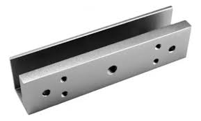 SOPORTE EN U PARA ELECTROIMAN LM2802
Forma: En U
Dispositivo Compatible: LM2802
Material: Acero Inoxidable