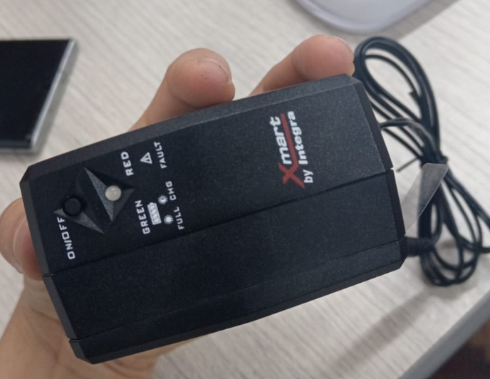 XMART MINI  UPS DC12V-2A INP 90-265VAC